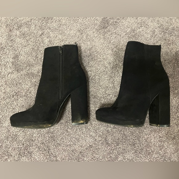 Black suede booties - Picture 2 of 5